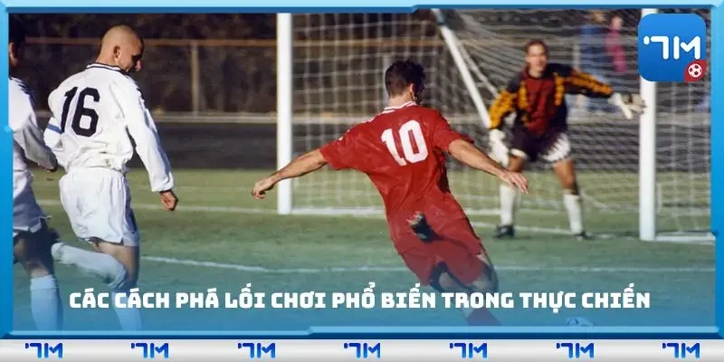 Tình huống pressing tạo áp lực toàn sân